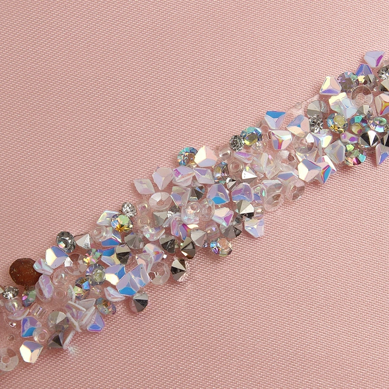 Wholesale  hotfix heat designs clothes hotfix rhinestone Trimming  Glass bead Resin for shoes for hat for Clothing Cheap transfers