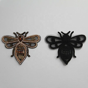 Fashion clothes and bag decorate wholesale beaded rhinestone bee applique patch