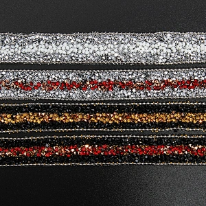 Kavatar Wholesale Rhinestone Trim Clothing Labels Strass Hotfix Rhinestone Motif Color Customization Iron on Trims