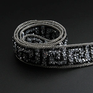 Kavatar Wholesale Hotfix Trim Hotfix Motif Designs Banding Trim For Clothing Hotfix Rhinestone For Hat Iron on Trims
