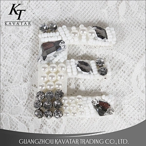 Wholesale 26 Letter Bead Rhinestone Patches Clothes Applique Design Shoe Accessories