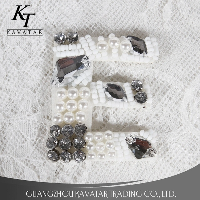 Wholesale 26 Letter Bead Rhinestone Patches Clothes Applique Design Shoe Accessories