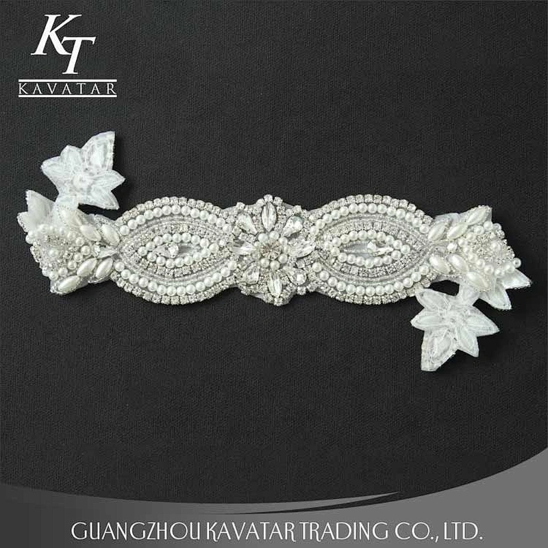 Rhinestone and pearl sew on beaded applique patches,ornaments applique trim rhinestone trim for wedding dress