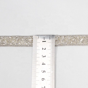 Kavatar Custom Decorative Accessories Chain Edging Pony Hot Fix Beads Trim