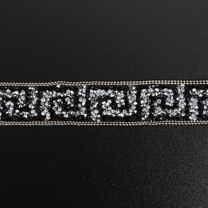Kavatar Wholesale Hotfix Trim Hotfix Motif Designs Banding Trim For Clothing Hotfix Rhinestone For Hat Iron on Trims