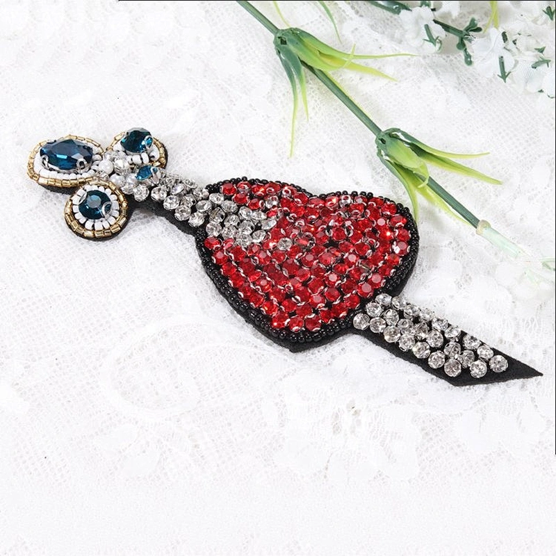 Rhinestone Love heart Beaded Patch for Clothing Sewing on Beading Applique Clothes Shoes Bags Decoration