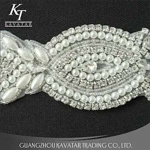 Rhinestone and pearl sew on beaded applique patches,ornaments applique trim rhinestone trim for wedding dress