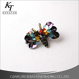 Kavatar Wholesale Shape 3D Handmade Sequin Beads Flower Bee Patches