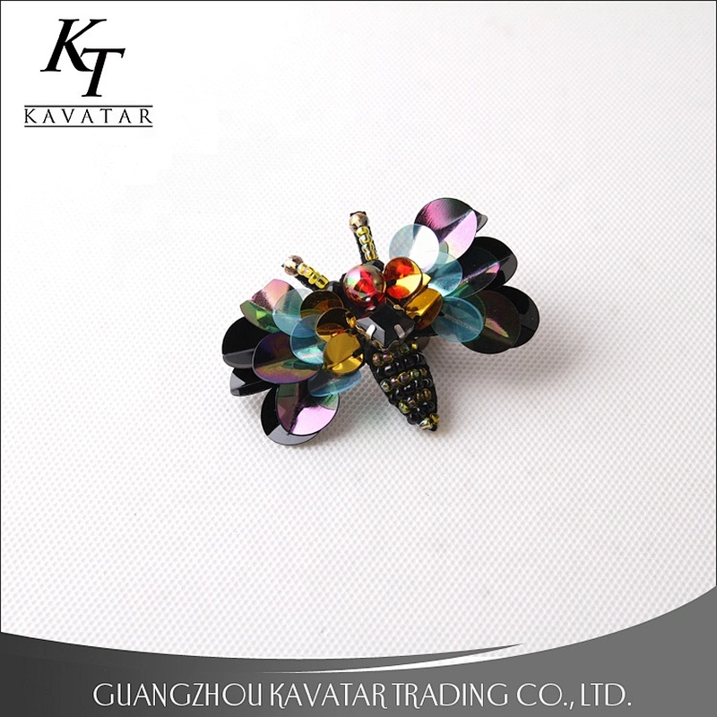 Kavatar Wholesale Shape 3D Handmade Sequin Beads Flower Bee Patches