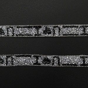 Kavatar Wholesale 2019 Garment Accessory Heat Transfer Designs Crystal Hotfix Trim Pattern Design I LOVE YOU Iron on Trims