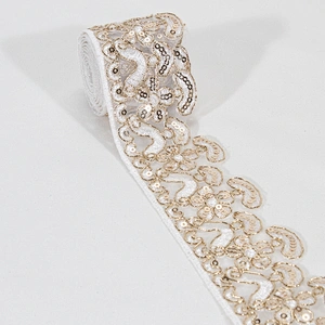 Wholesale Designed Golden Sequin Mesh Edge Lace for Dress Garment Accessories