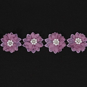Kavatar supply polyester beaded flower lace trim for dress