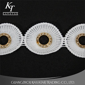 Kavatar Custom Diamond Polyester Lace With Eyelet Trim