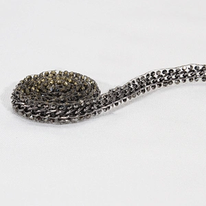 Unique Beaded Stud Hot Fix Trim Tape with Accessories Circle Chain