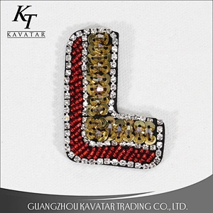 Kavatar Handmade Love letter Sequin Rhinestone Beaded Patches For Clothing