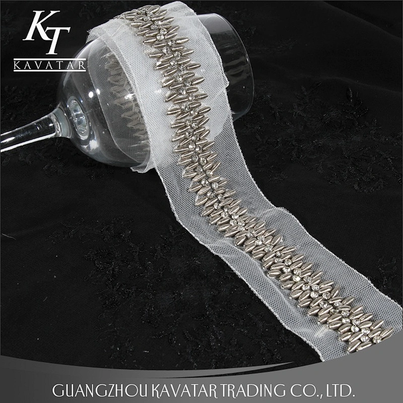 Classic Screw Accessories Beads Rhinestone Lace For Garment Decoration