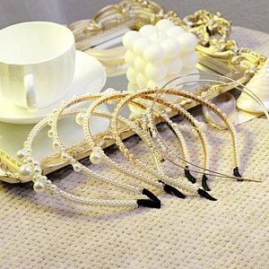Fashion headbands 2020  Korean version of rhinestone pearl bow hairband  baroque headbands  girls headbands