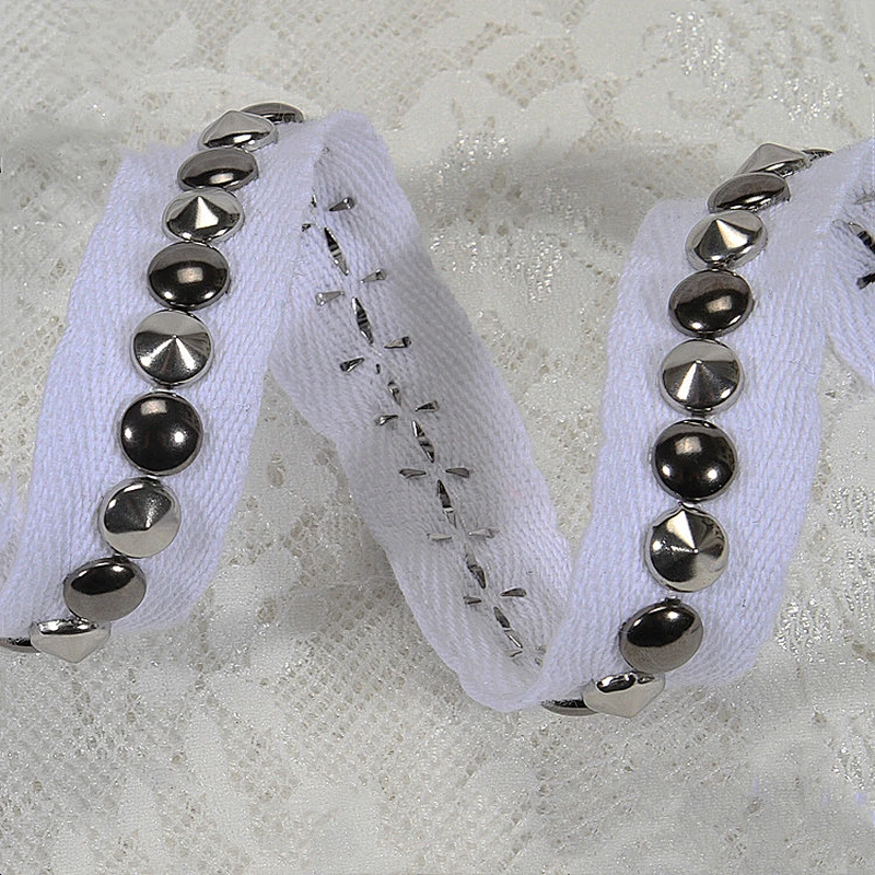 Classical style polyester design lace trim with Copper rivet for clothes
