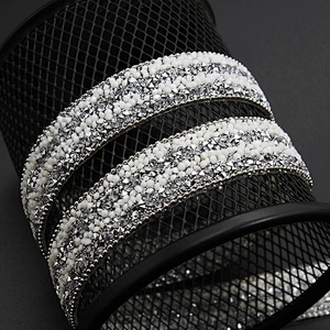 Kavatar Wholesale Garment Hangtag Heat Label Rhinestone Chain Rhinestone Transfer For T-shirt Hotfix Trim Iron on Trims