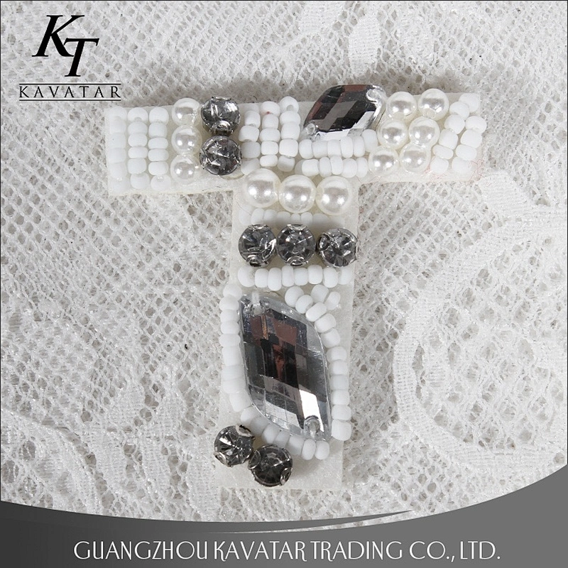 Wholesale 26 Letter Bead Rhinestone Patches Clothes Applique Design Shoe Accessories