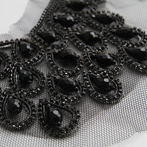 Factory wholesale gold decoration handmade collar patches with bead patches for clothing beaded trims for fashion garments