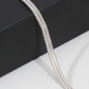 White Accessories Beads Bordered Iron on Rhinestone Trimming with Clean Crystal Chain