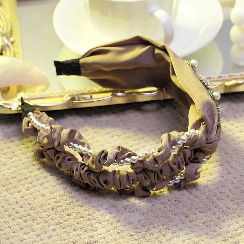 In 2020, the fashion headband Korean version of Europe and The United States  baroque headbands  beaded headband