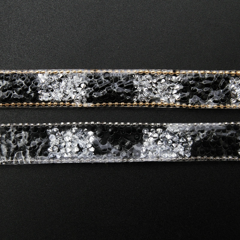 Kavatar Wholesale Hotfix Motif Designs Motif Rhinestones hotfix Rhinestone Diamante Trim Iron on Trims