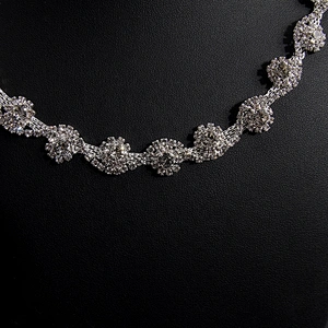 Kavatar Cheap Wholesale Simple Rhinestone Chain Choker Necklace