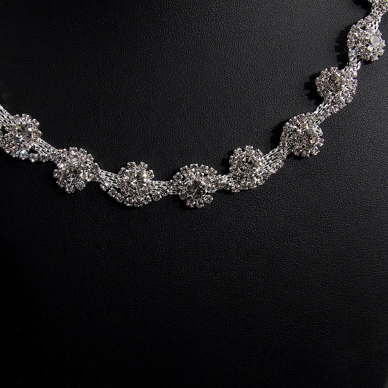 Kavatar Cheap Wholesale Simple Rhinestone Chain Choker Necklace