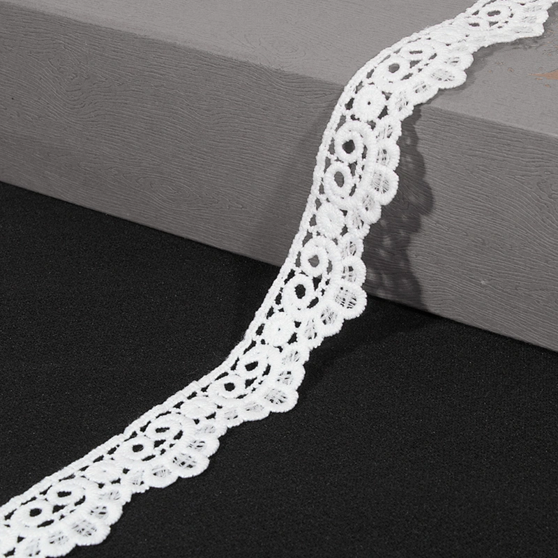 Designs Decorative Scalloped Mesh Lace Trim for Garments