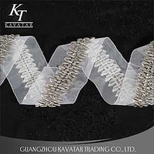 Classic Screw Accessories Beads Rhinestone Lace For Garment Decoration