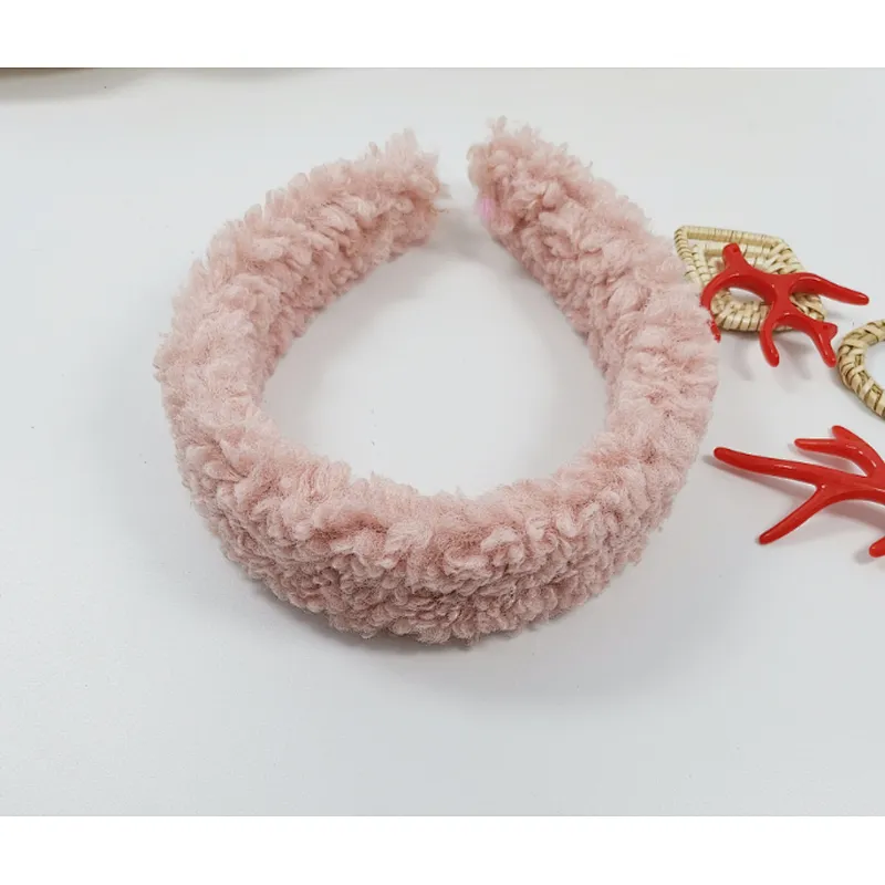 wholesale hair accessories Decorated women Furry Headbands Lamb plush hair band winter headband fur headband