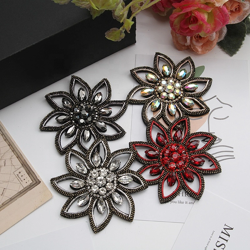 Wholesale Pearl Rhinestone Flower Beaded Patches for women custom patches 3d rhinestones patches
