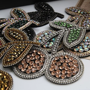 Batch cute custom personalized embroidery embroidery iron clothing cherry patch rhinestone beaded patches