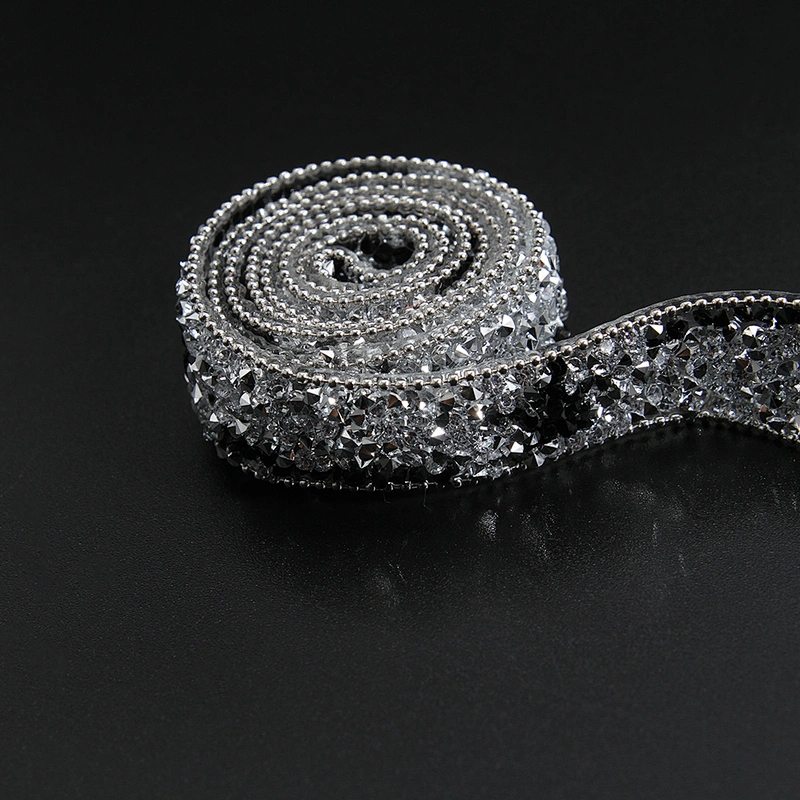 Kavatar Wholesale Hot Fix Rhinestone Trim For Clothing For Shoes Theme Rhinestone Black With White Iron on Trims