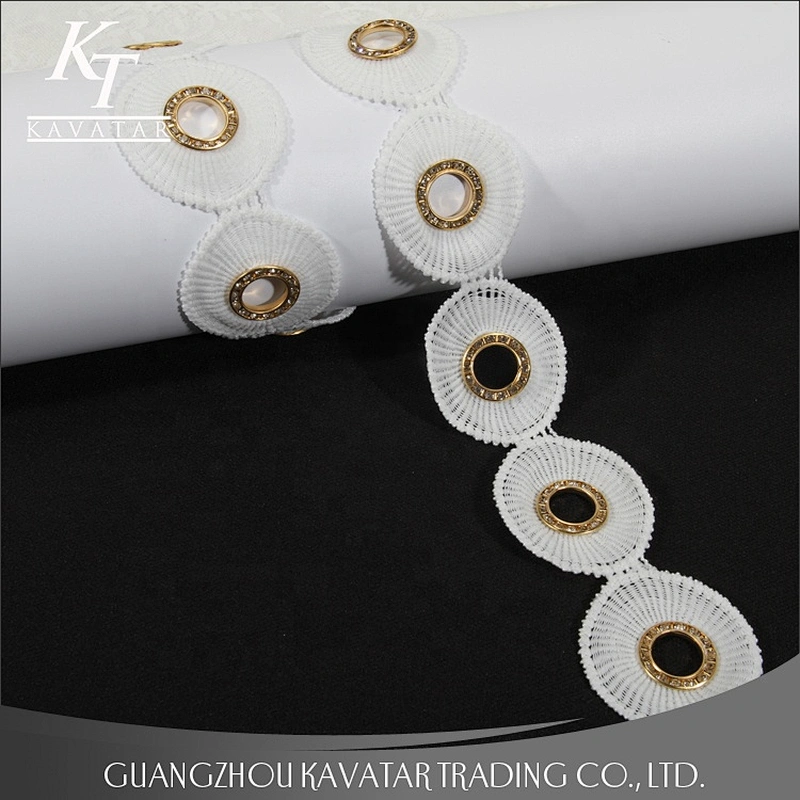 Kavatar Custom Diamond Polyester Lace With Eyelet Trim