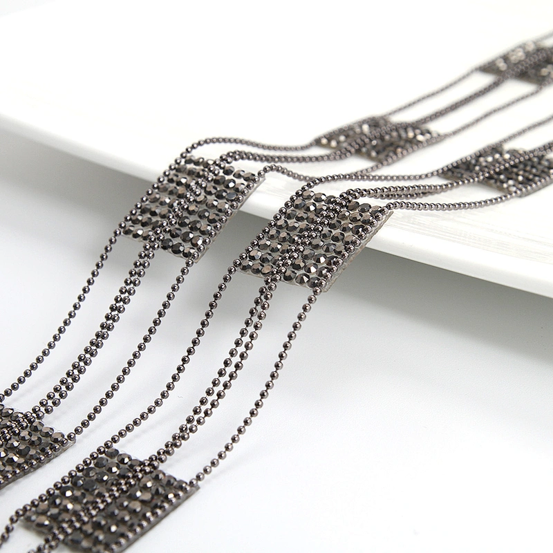 Kavatar Wholesale Cheap Rhinestone Trim Rhinestone Fashion  Hotfix trim Theme Rhinestone Of Clothing Iron on Trims