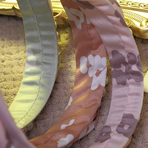 South Korea simple knot nail pearl hairband Europe and the United States with the same style retro polyester headband hairband