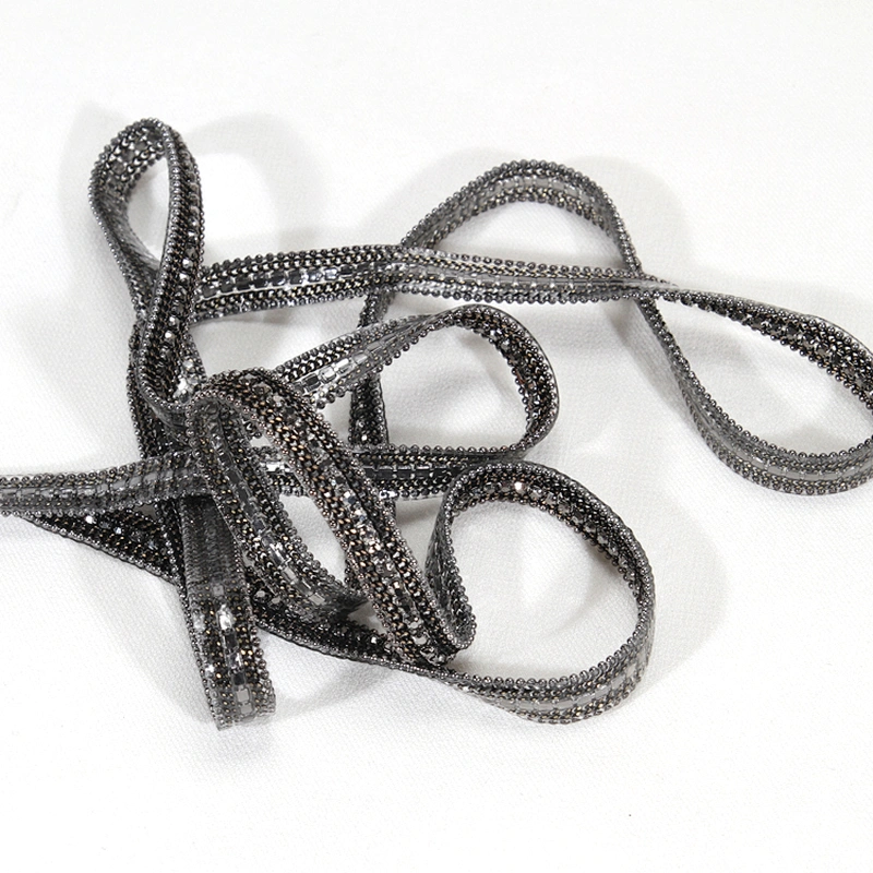 Wholesale Black Chained Rhinestone Hot Fix Trimming with Accessories Beads