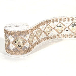 Handmade Embroidered Sequin Decoration Voile Edge Lace Ribbon for Dress Garments Accessories