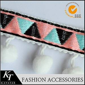 handmade high quality cotton pom pom trim for curtains with 2cm colorful ball