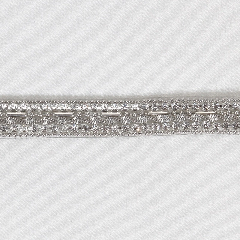 Custom 1cm Crystal Beaded Hot Fix Rhinestone Trim with Accessories Chain