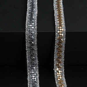 Kavatar Wholesale Hotfix Trim Garment Accessory Fashion Hot DIY Trim Fringe For Clothing Iron on Trims