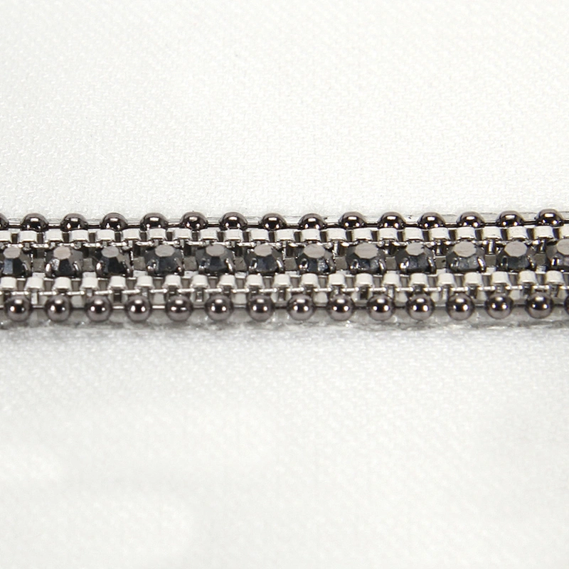 China Cheap Accessories Beads Bordered Hotfix Transfer Rhinestone Trim by Yard