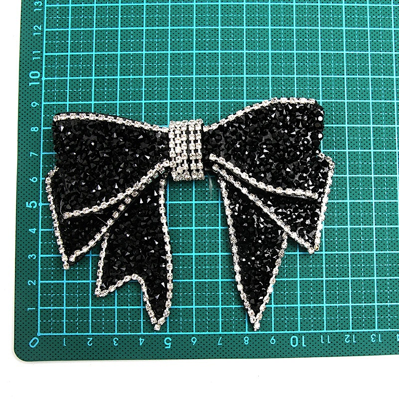 Christmas Cherry Flower Decorative Sew on Rhinestone Beaded Patches Wholesale patches for clothing