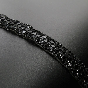 Kavatar Wholesale Hotfix Rhinestone Mesh Trimming Fashion For Clothing Hotfix Motif Designs Banding Trim Black Iron on Trims