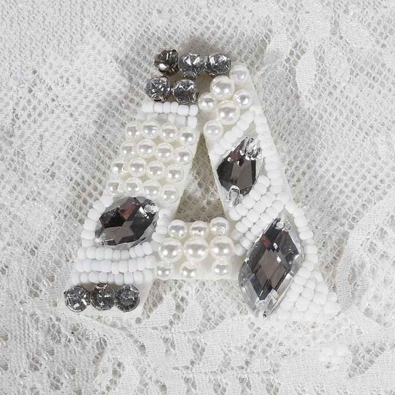 Wholesale 26 Letter Bead Rhinestone Patches Clothes Applique Design Shoe Accessories