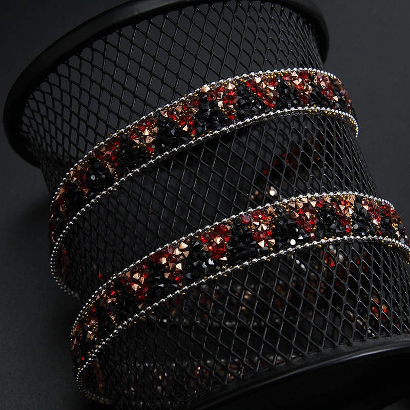 Kavatar Wholesale Accessories Chain Beaded Rhinestone Hotfix Trim Garment Accessory  Iron on Trims