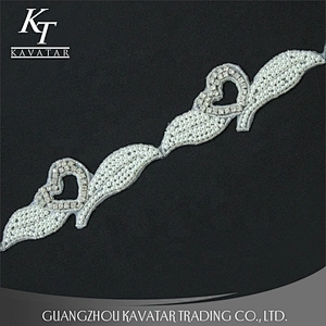 New Arrive love design crystal applique for wedding dress